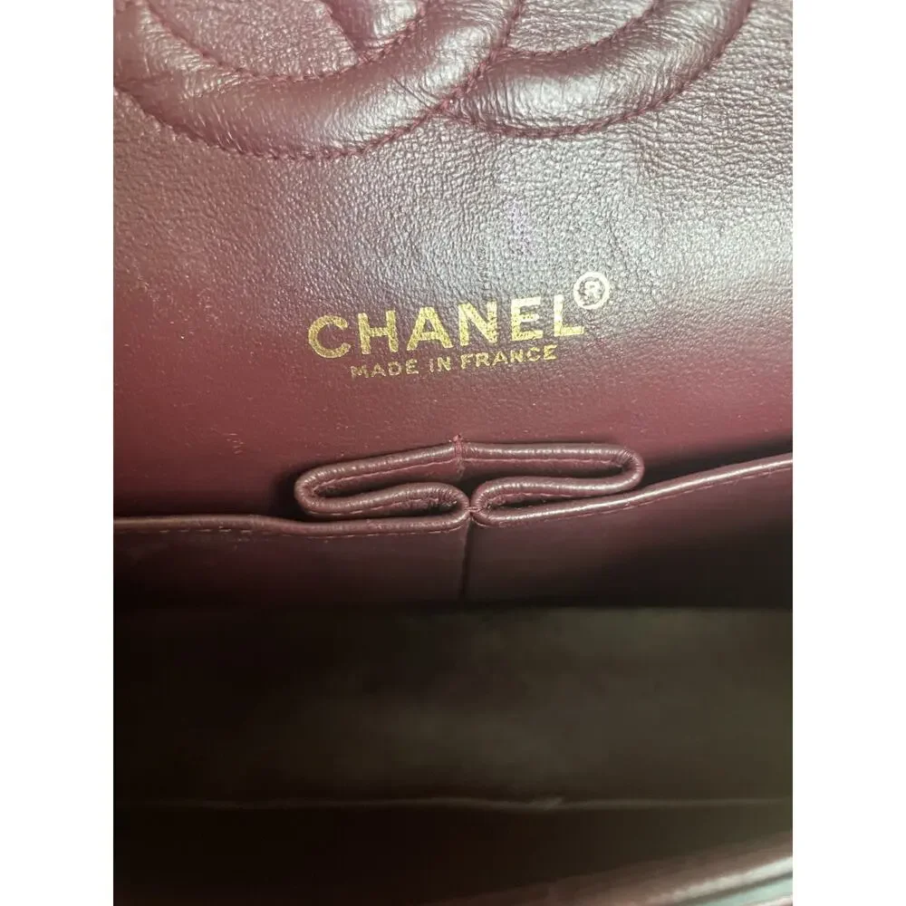 Chanel Medium Black Double Flap Lambskin Classic Shoulder Bag Gold CC Quilted
